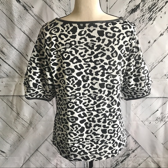 Marc New York Leopard Print Top Size Medium - Picture 4 of 9